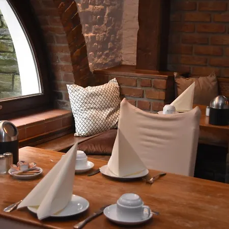 Die Kaisermuhle Hotel